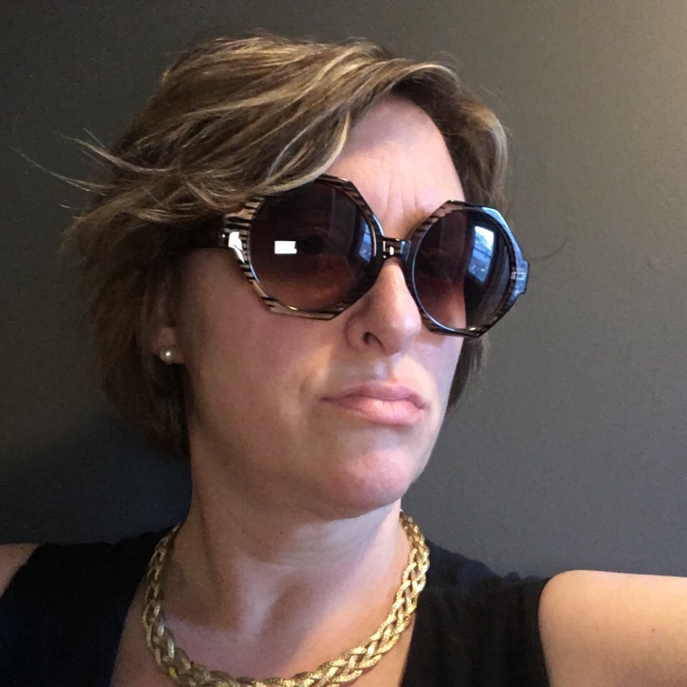 Meet your Posher, Amy